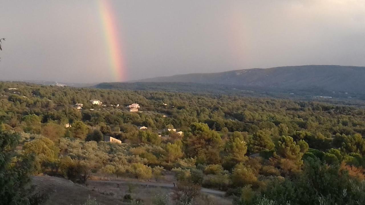 Bacchus En Luberon Bed & Breakfast กอร์ด ภายนอก รูปภาพ