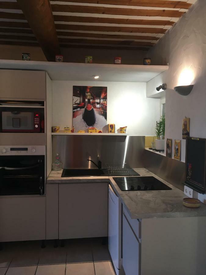 Bacchus En Luberon Bed & Breakfast กอร์ด ภายนอก รูปภาพ